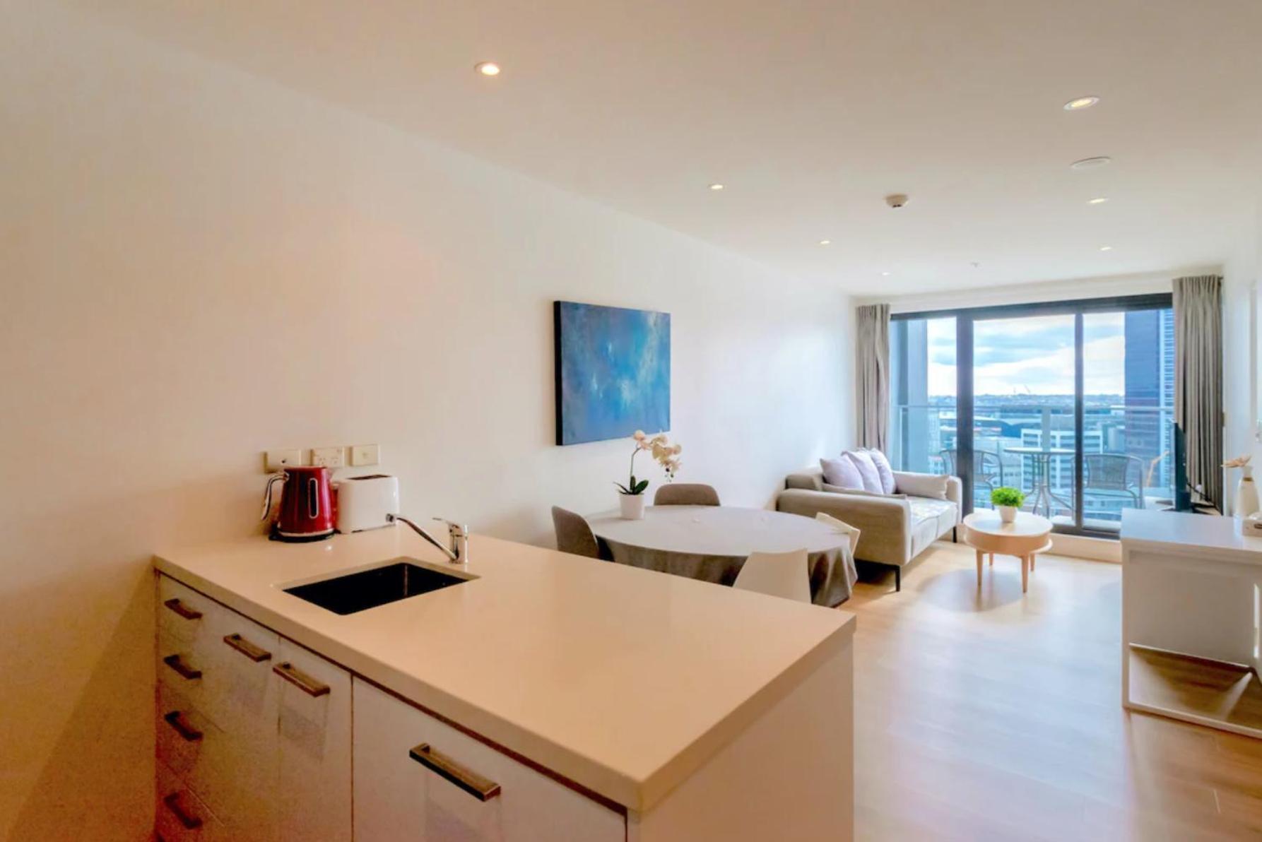 Skytower And City View 2 Bedroom Apartment On High Floor Auckland Esterno foto