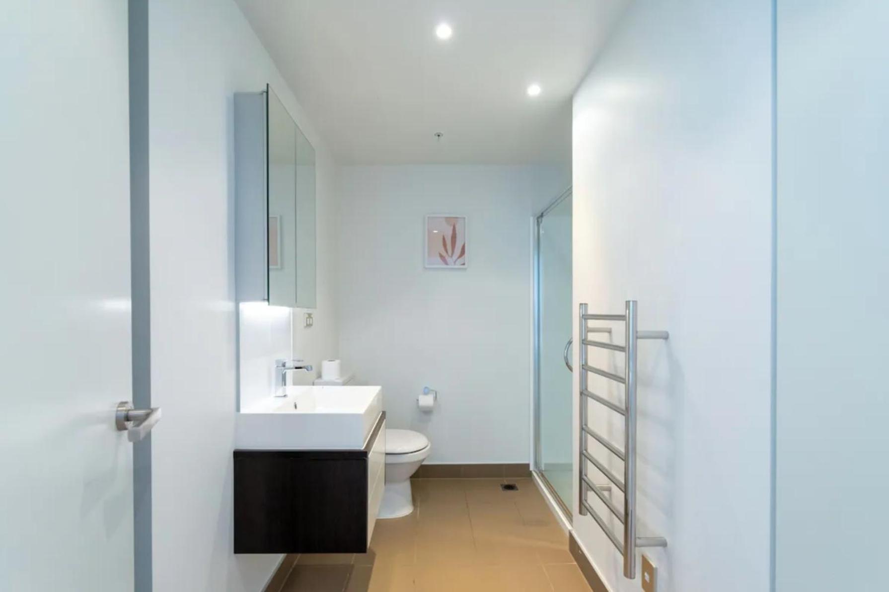 Skytower And City View 2 Bedroom Apartment On High Floor Auckland Esterno foto