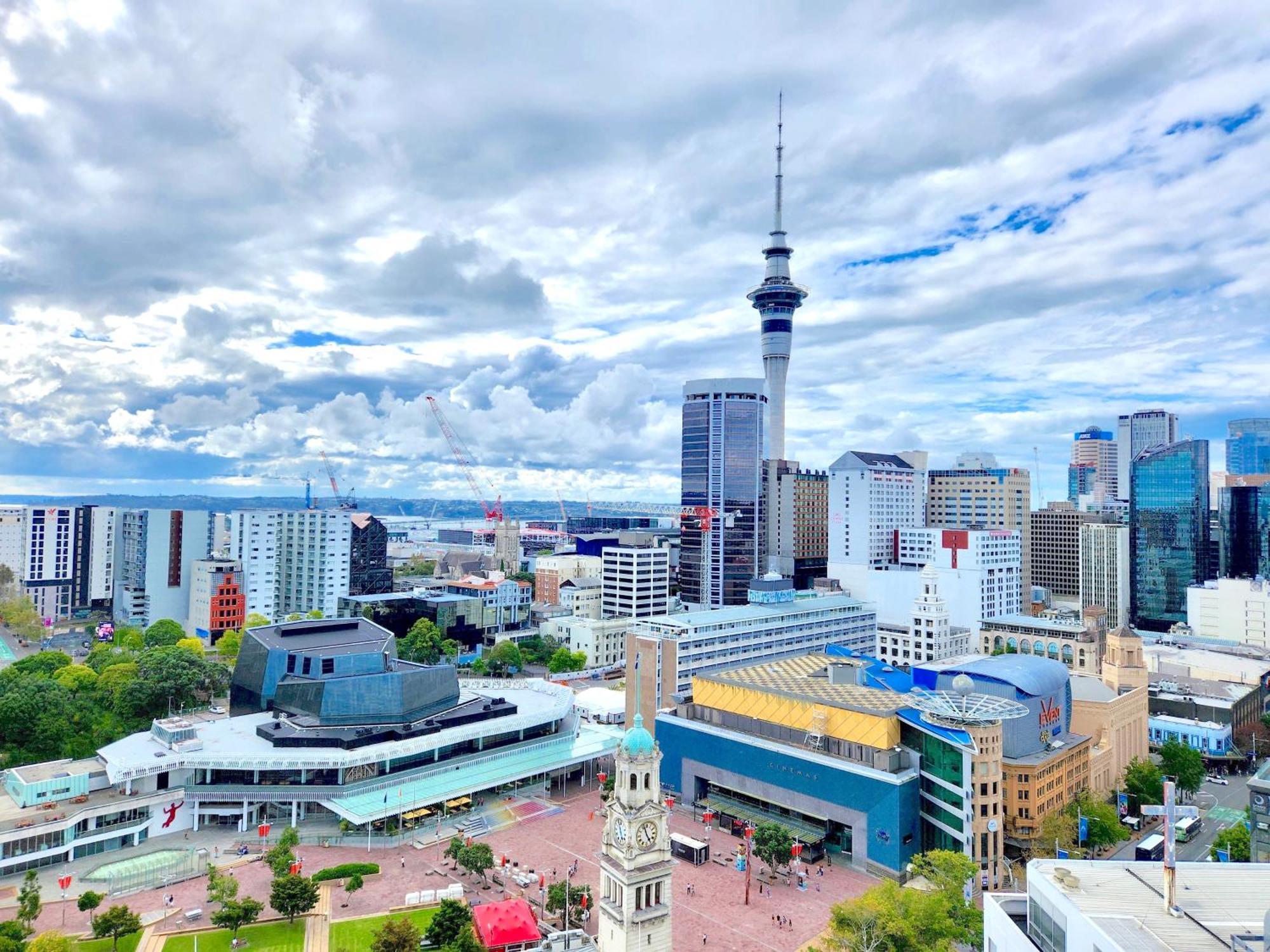 Skytower And City View 2 Bedroom Apartment On High Floor Auckland Esterno foto